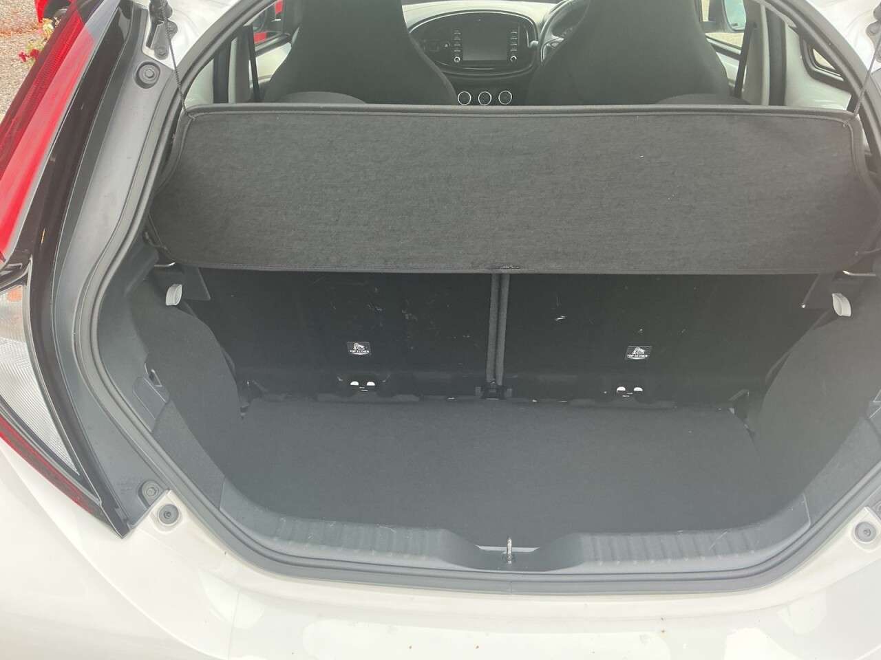 2023 TOYOTA AYGO X 2023 TOYOTA AYGO X