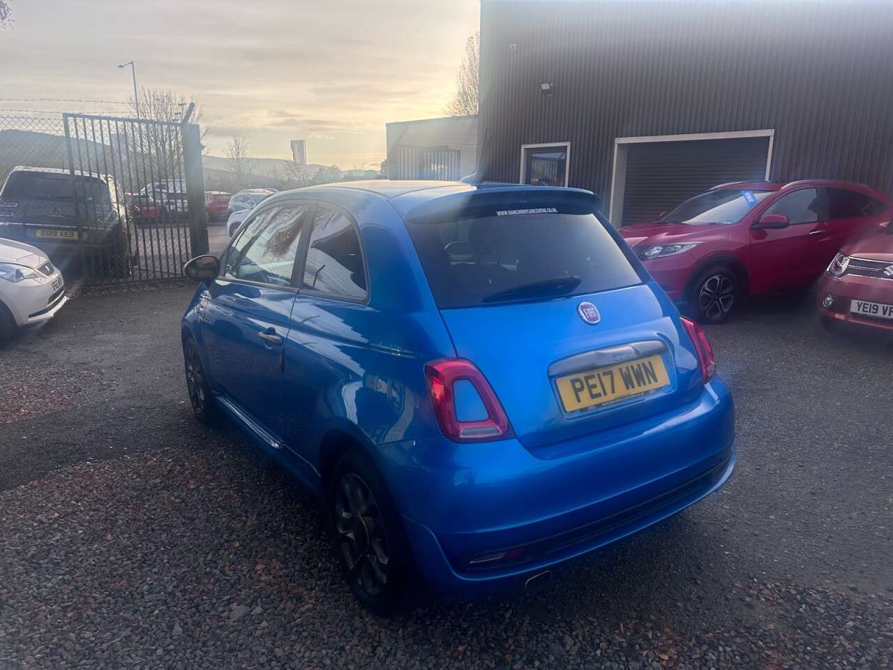 2017 FIAT 500 2017 FIAT 500