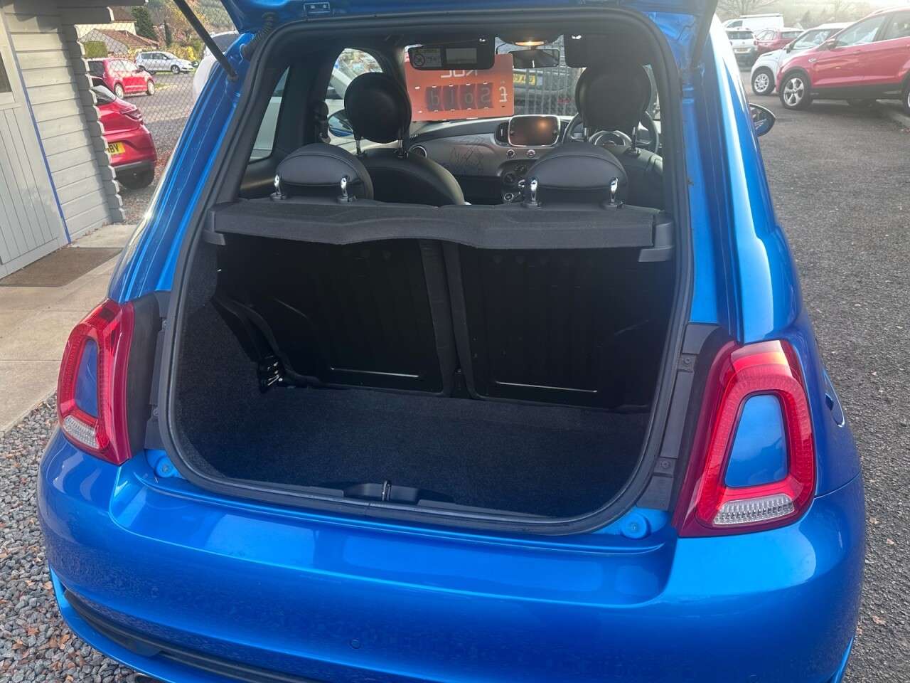 2017 FIAT 500 2017 FIAT 500