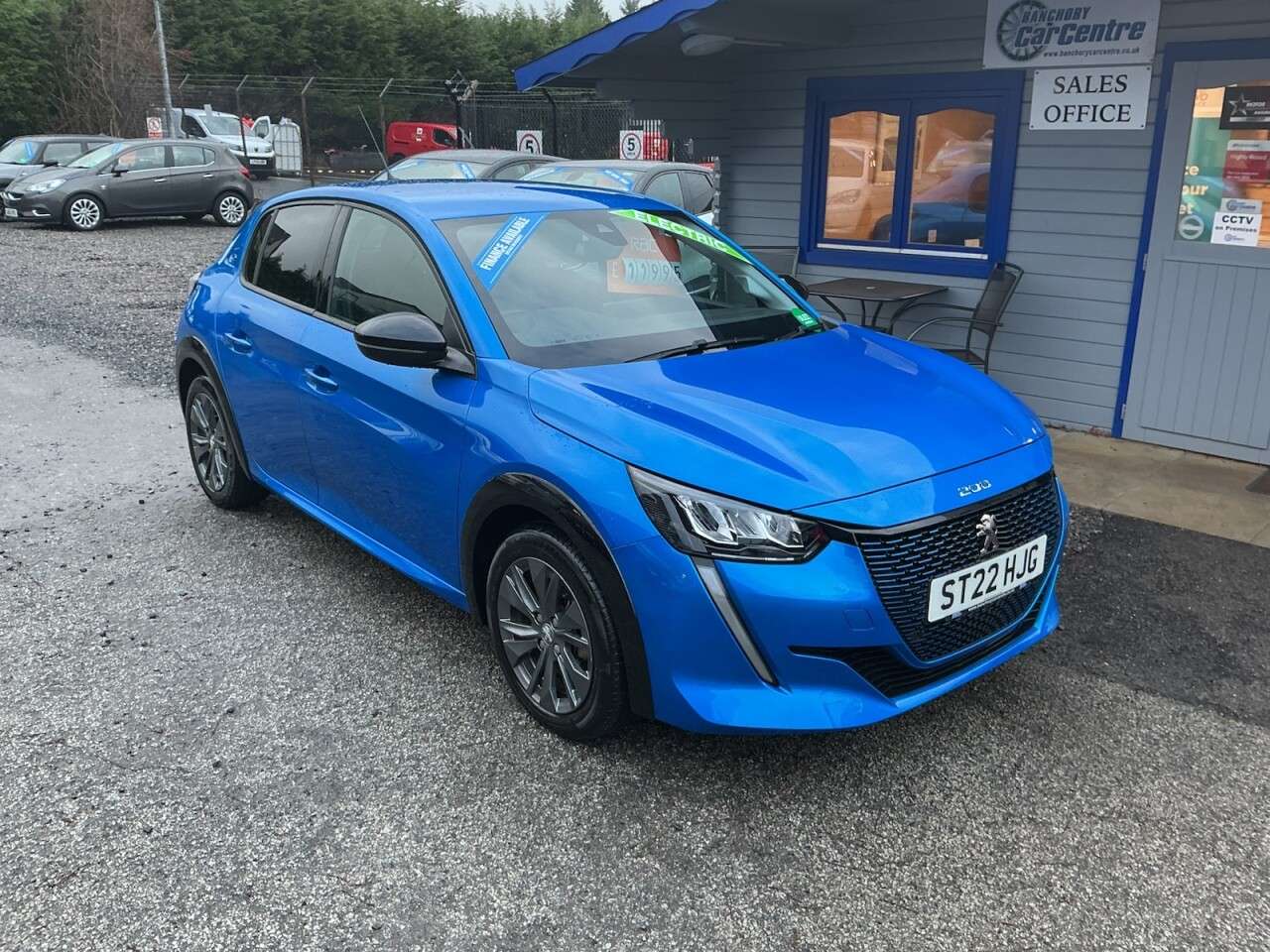 A 2022 PEUGEOT E-208 50kWh Allure Premium Hatchback 5dr Electric Auto (7kW Charger) (136 ps) Low A 2022 PEUGEOT E-208 50kWh Allure Premium Hatchback 5dr Electric Auto (7kW Charger) (136 ps) Low