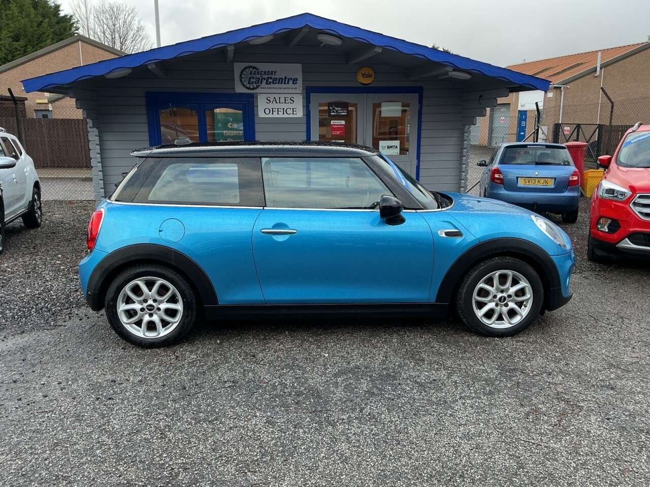 A 2015 MINI HATCH 1.5 Cooper D Hatchback 3dr Diesel Manual Euro 6 (s/s) (116 ps) Only £20 a y A 2015 MINI HATCH 1.5 Cooper D Hatchback 3dr Diesel Manual Euro 6 (s/s) (116 ps) Only £20 a y