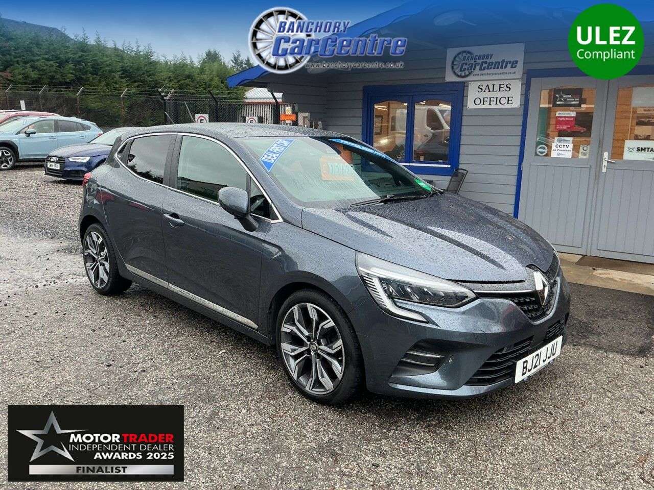 A 2021 RENAULT CLIO 1.0 TCe S Edition Hatchback 5dr Petrol Manual Euro 6 (s/s) (90 ps) Great sp A 2021 RENAULT CLIO 1.0 TCe S Edition Hatchback 5dr Petrol Manual Euro 6 (s/s) (90 ps) Great sp