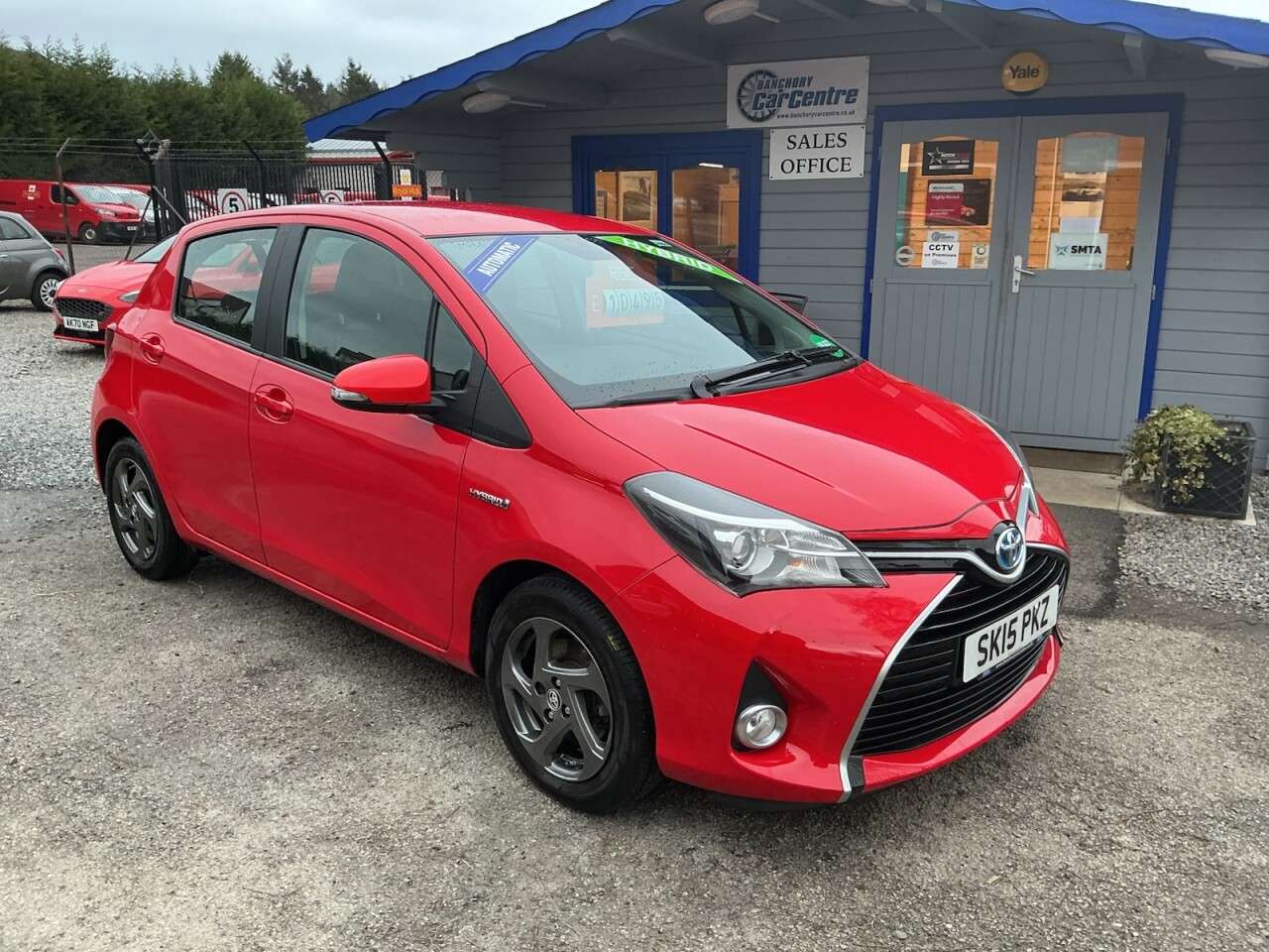 A 2015 TOYOTA YARIS 1.5 VVT-h Icon Hatchback 5dr Petrol Hybrid E-CVT Euro 6 (101 ps) Very Scarc A 2015 TOYOTA YARIS 1.5 VVT-h Icon Hatchback 5dr Petrol Hybrid E-CVT Euro 6 (101 ps) Very Scarc