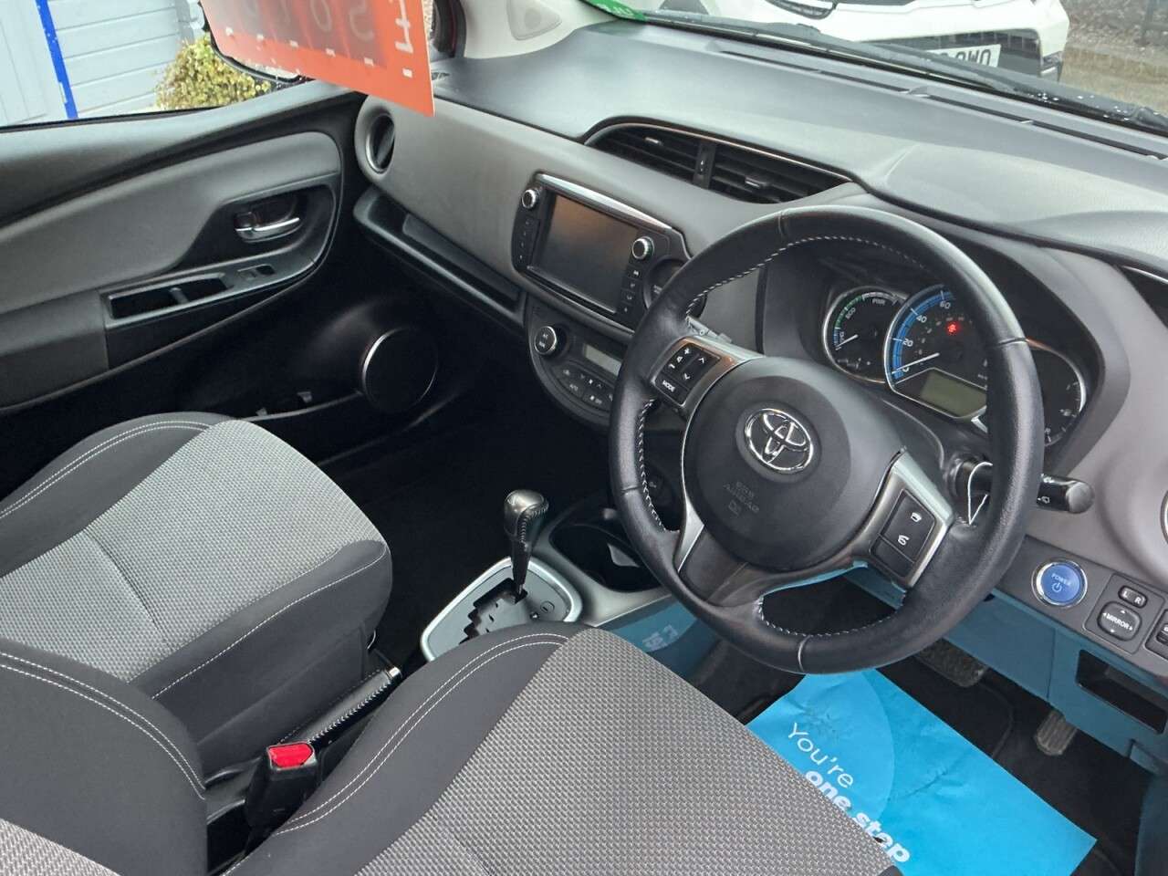 2015 TOYOTA YARIS 2015 TOYOTA YARIS