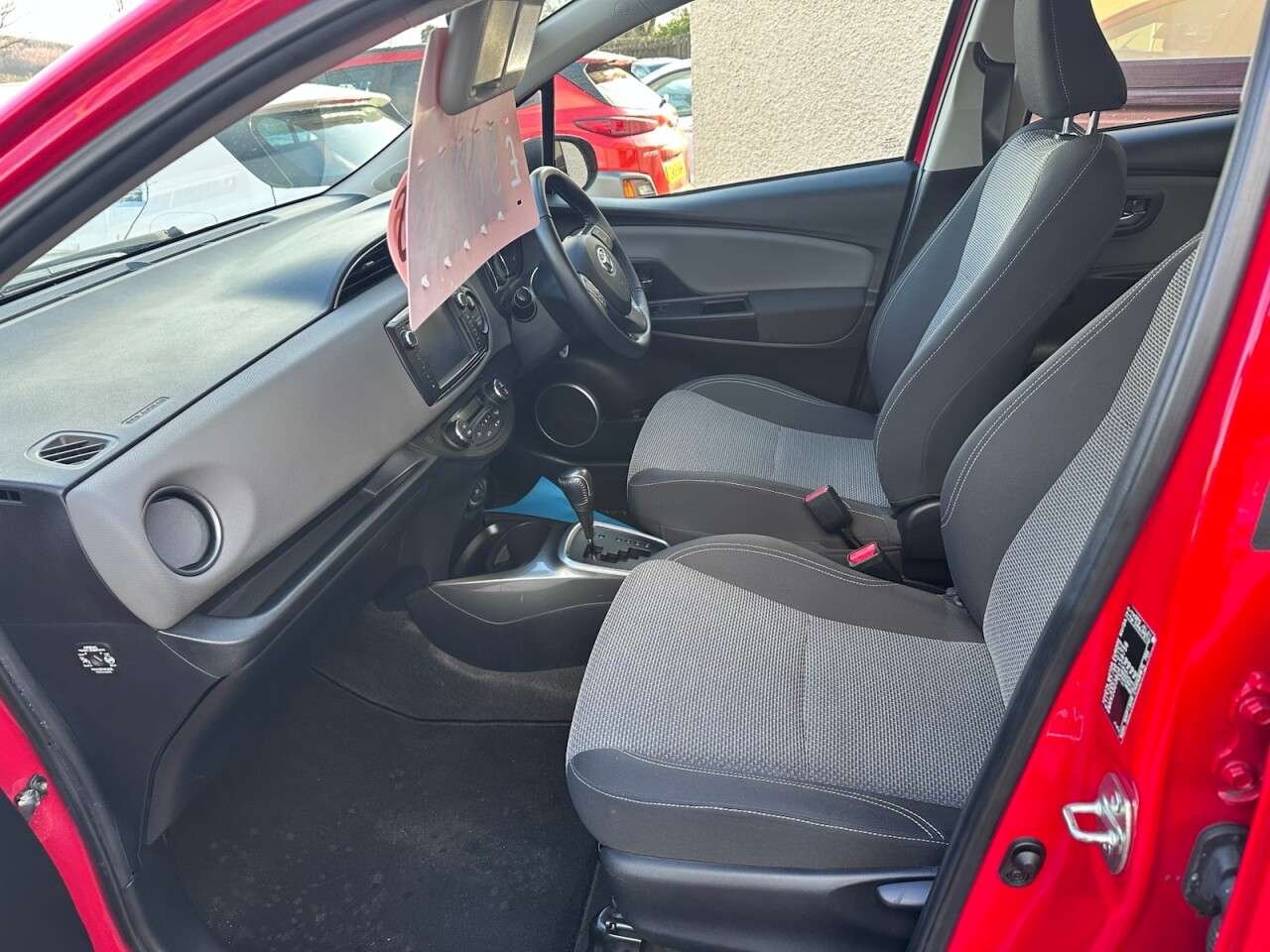 2015 TOYOTA YARIS 2015 TOYOTA YARIS