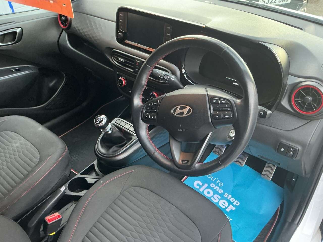 2024 HYUNDAI I10 2024 HYUNDAI I10