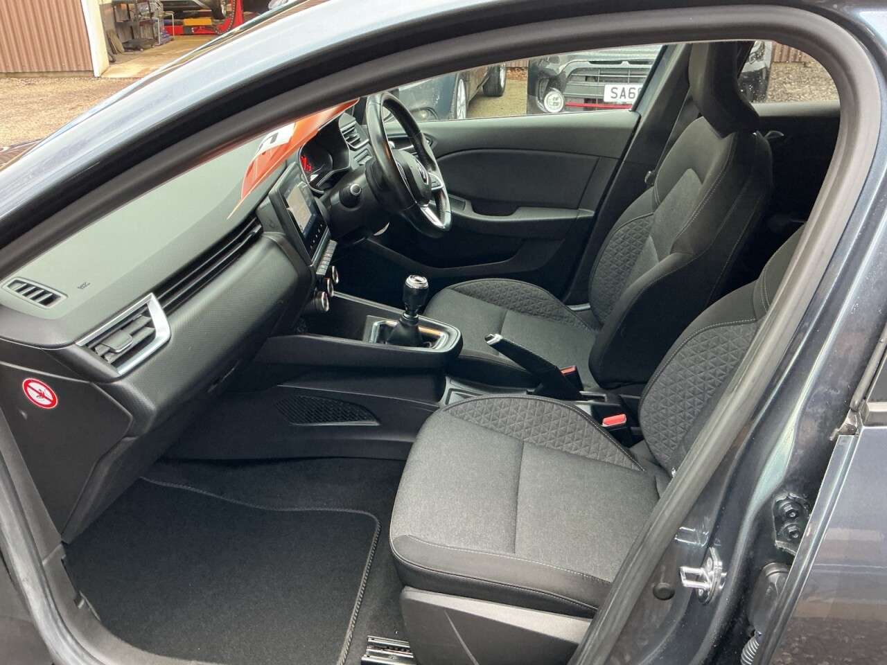 2020 RENAULT CLIO 2020 RENAULT CLIO