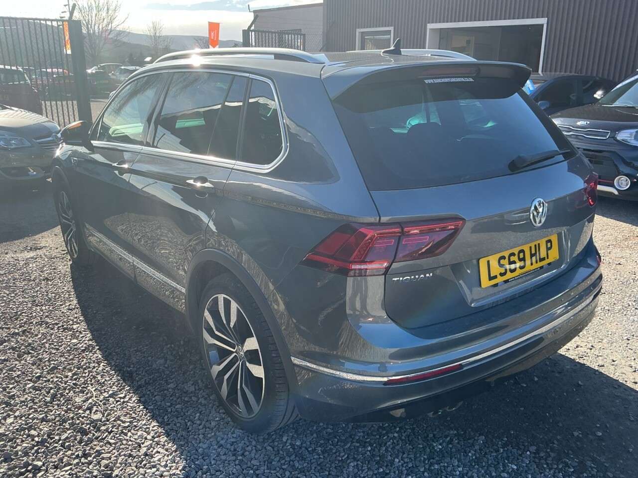 2019 VOLKSWAGEN TIGUAN 2019 VOLKSWAGEN TIGUAN