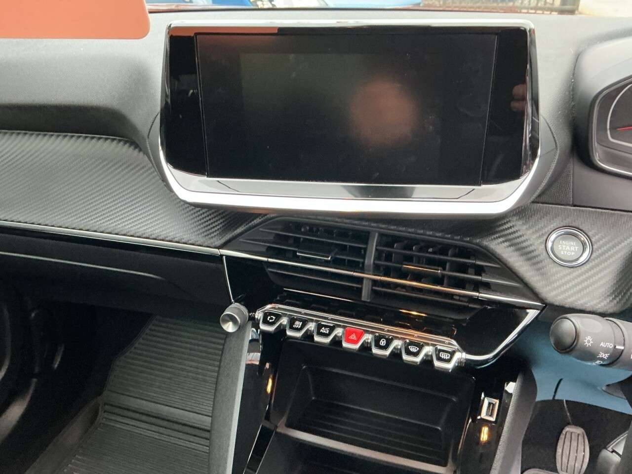 2020 PEUGEOT 2008 2020 PEUGEOT 2008