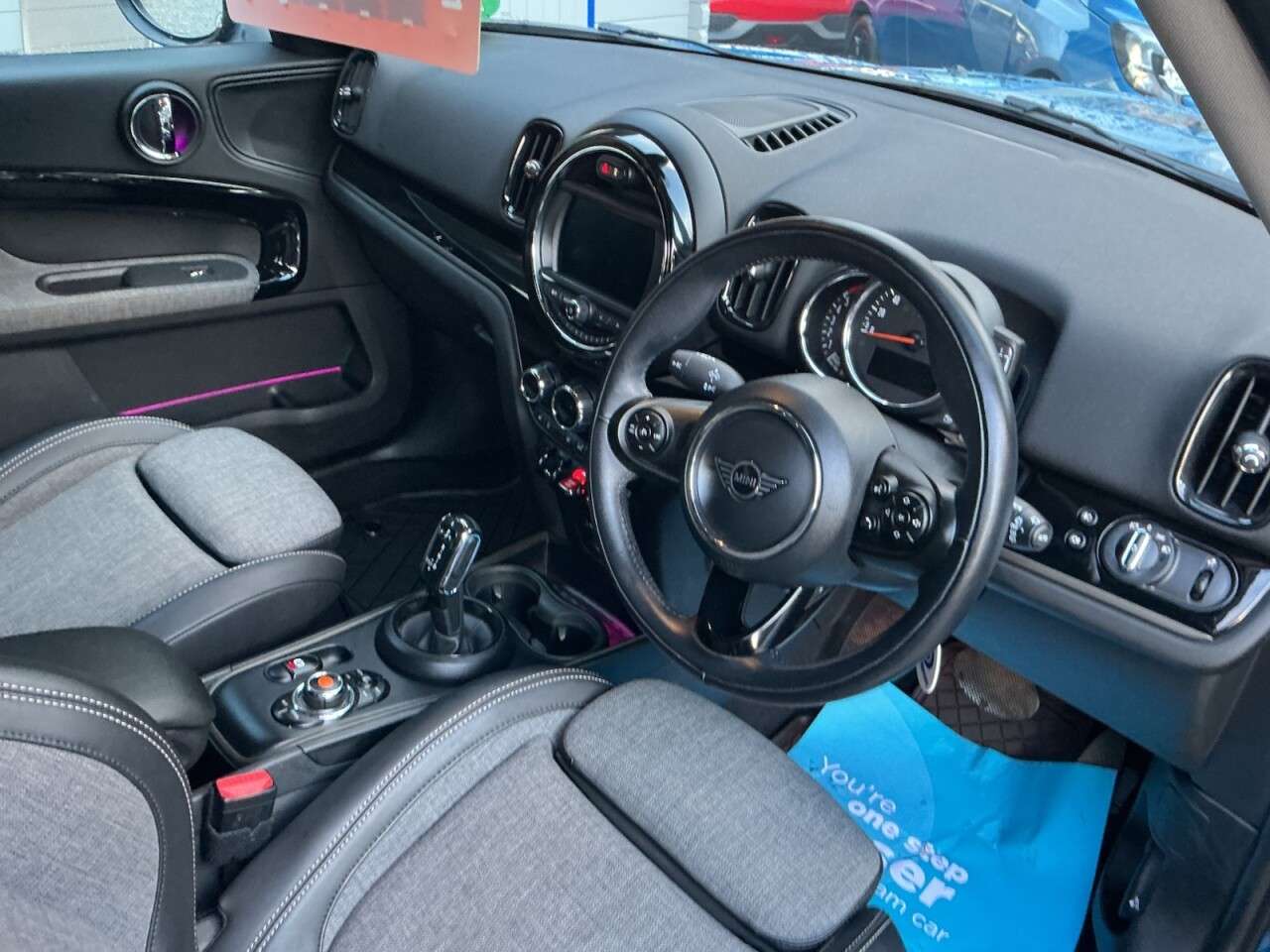 2018 MINI COUNTRYMAN 2018 MINI COUNTRYMAN