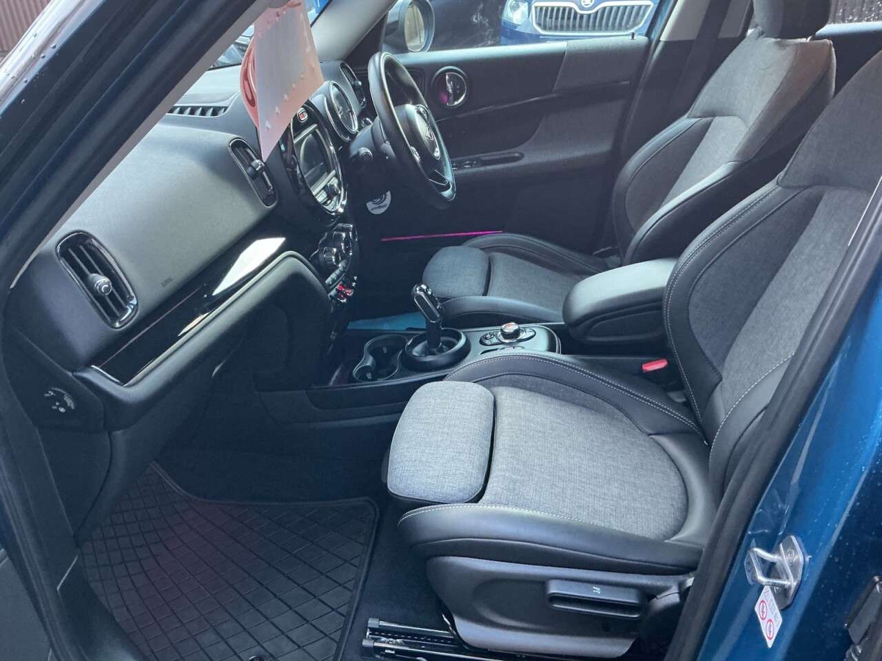 2018 MINI COUNTRYMAN 2018 MINI COUNTRYMAN