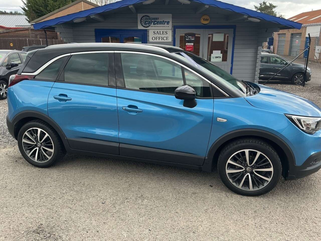 A 2018 VAUXHALL CROSSLAND X 1.2 Elite SUV 5dr Petrol Manual Euro 6 (83 ps) Free 12 Months RAC Warranty A 2018 VAUXHALL CROSSLAND X 1.2 Elite SUV 5dr Petrol Manual Euro 6 (83 ps) Free 12 Months RAC Warranty