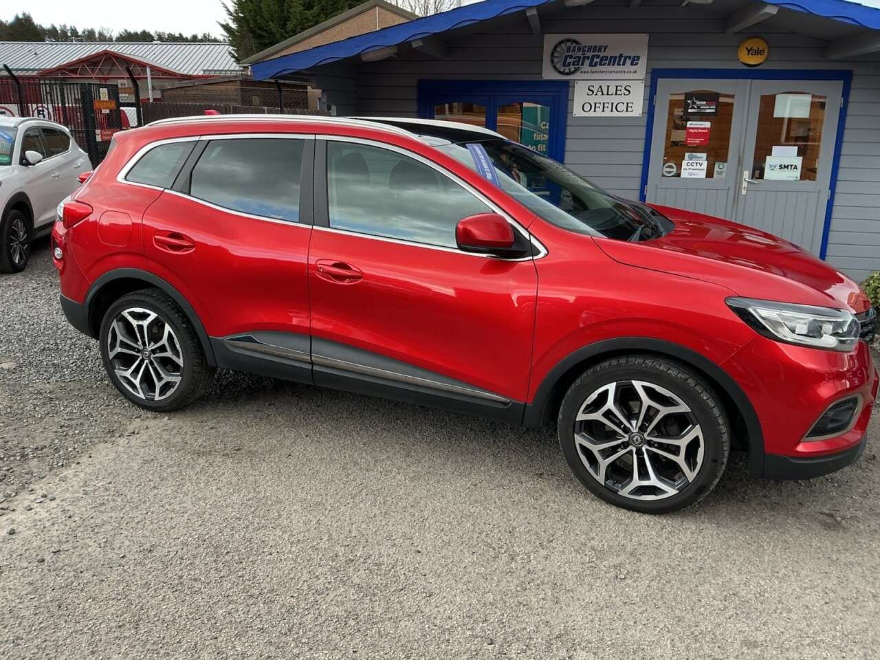 A 2019 RENAULT KADJAR 1.3 TCe GT Line SUV 5dr Petrol Manual Euro 6 (s/s) (160 ps) Great specifica A 2019 RENAULT KADJAR 1.3 TCe GT Line SUV 5dr Petrol Manual Euro 6 (s/s) (160 ps) Great specifica
