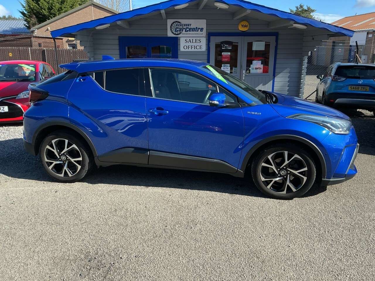 A 2021 TOYOTA C-HR 1.8 VVT-h GPF Design SUV 5dr Petrol Hybrid CVT Euro 6 (s/s) (122 ps) Automa A 2021 TOYOTA C-HR 1.8 VVT-h GPF Design SUV 5dr Petrol Hybrid CVT Euro 6 (s/s) (122 ps) Automa