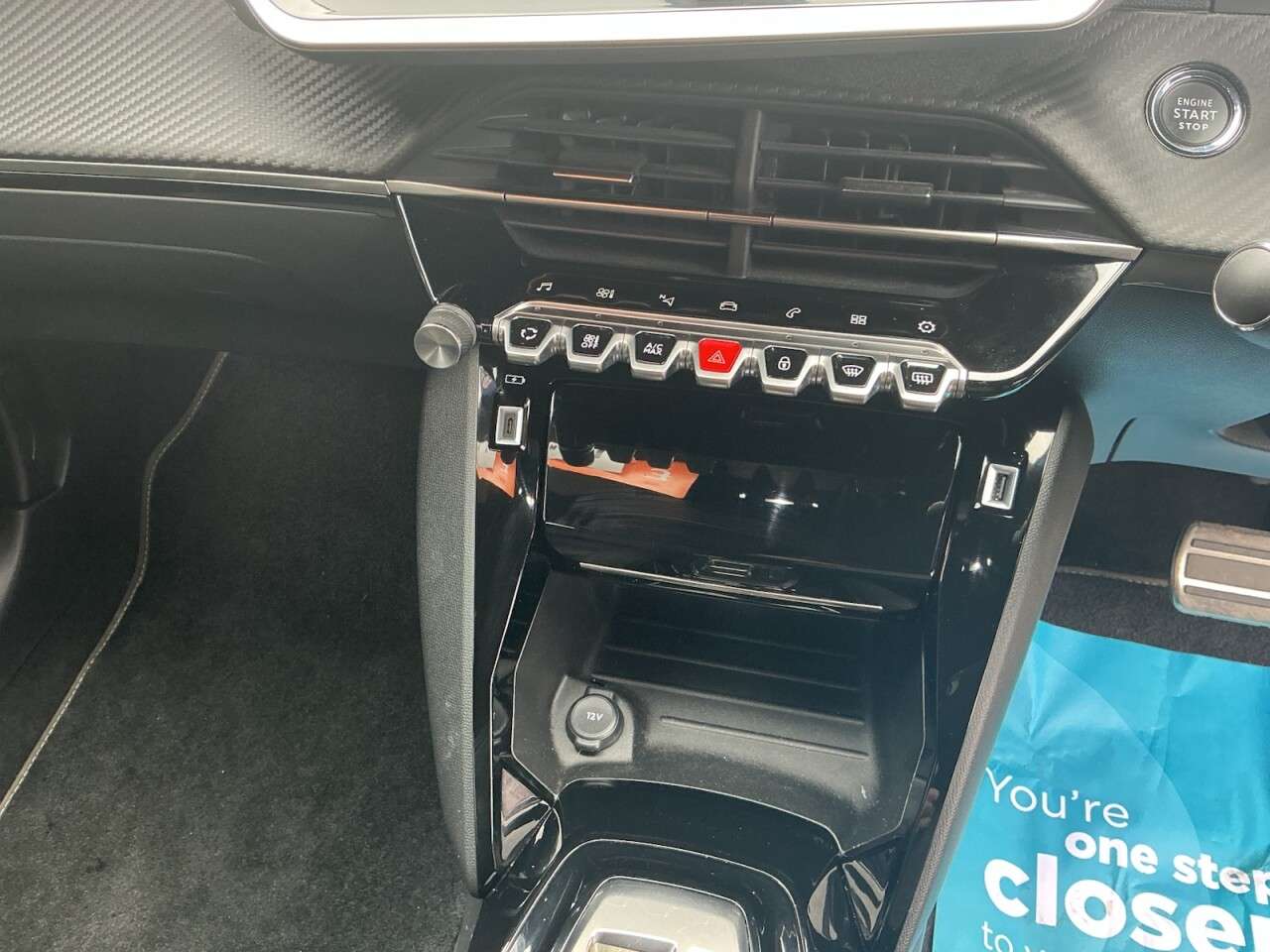 2023 PEUGEOT 208 2023 PEUGEOT 208