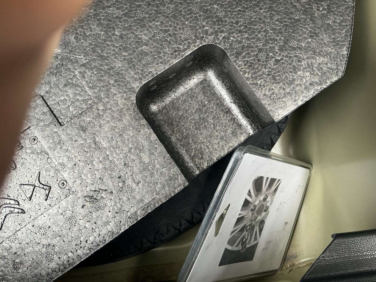 2023 PEUGEOT 208 2023 PEUGEOT 208