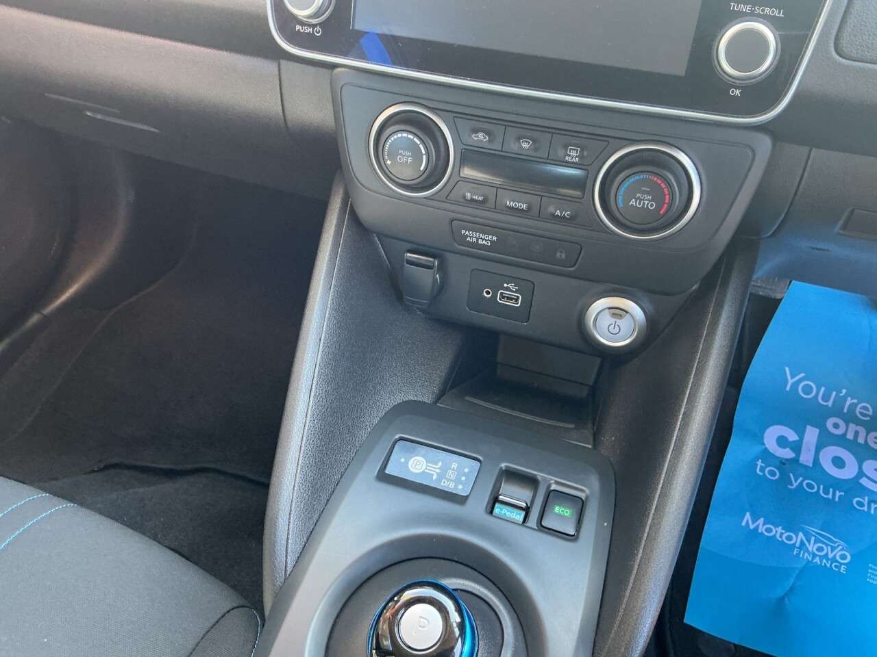 2022 NISSAN LEAF 2022 NISSAN LEAF