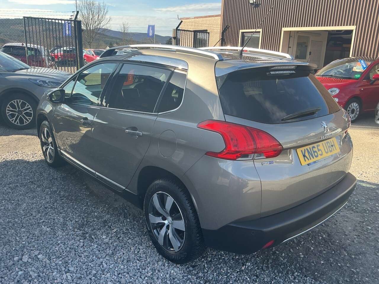 2015 PEUGEOT 2008 2015 PEUGEOT 2008