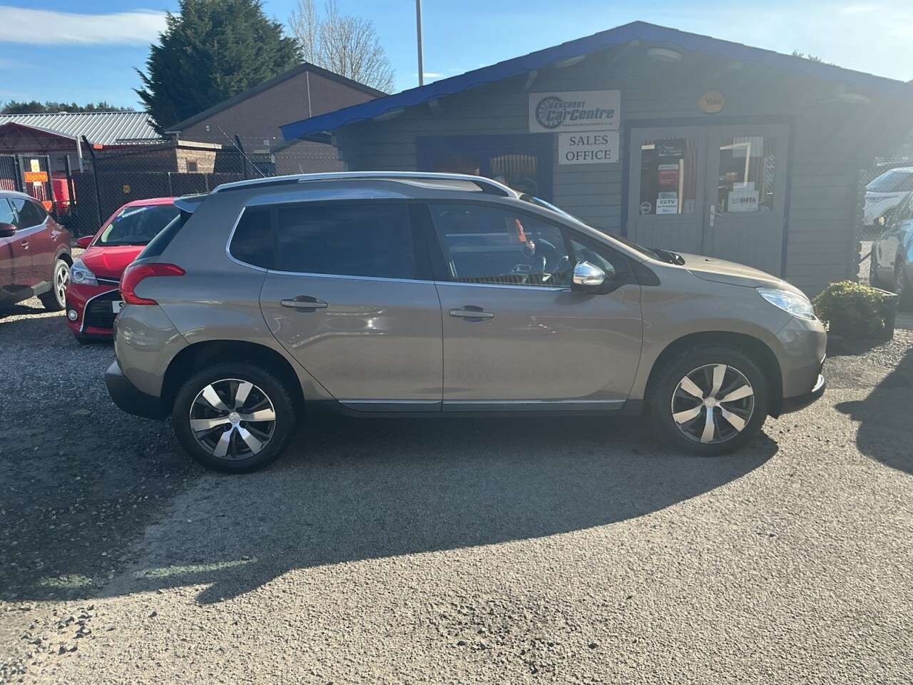 2015 PEUGEOT 2008 2015 PEUGEOT 2008