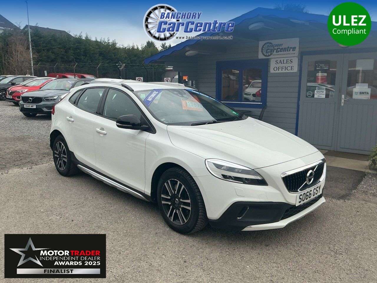 A 2016 VOLVO V40 CROSS COUNTRY 2.0 D2 Nav Plus Hatchback 5dr Diesel Auto Euro 6 (s/s) (120 ps) Only £20 a A 2016 VOLVO V40 CROSS COUNTRY 2.0 D2 Nav Plus Hatchback 5dr Diesel Auto Euro 6 (s/s) (120 ps) Only £20 a