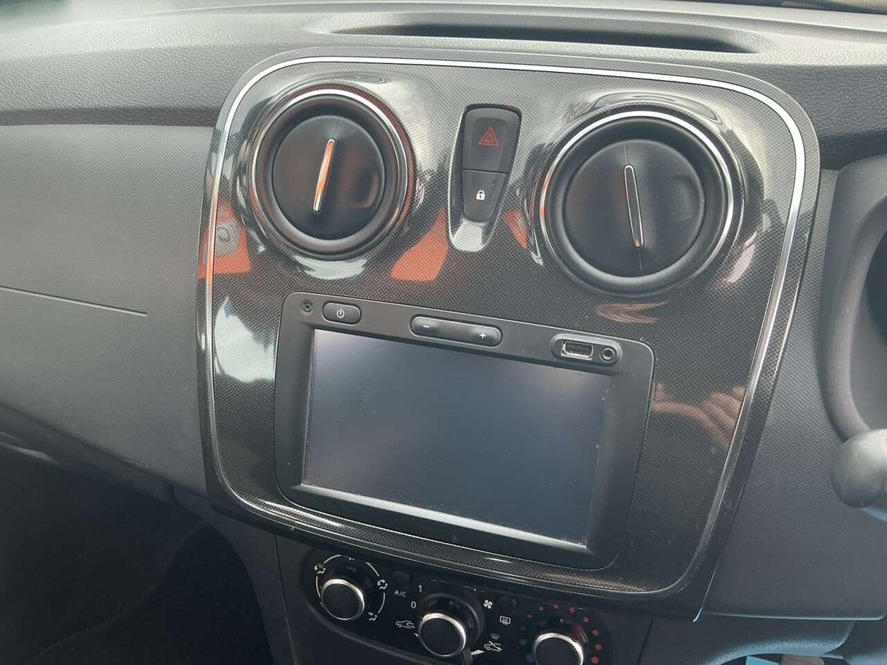 2017 DACIA LOGAN MCV 2017 DACIA LOGAN MCV