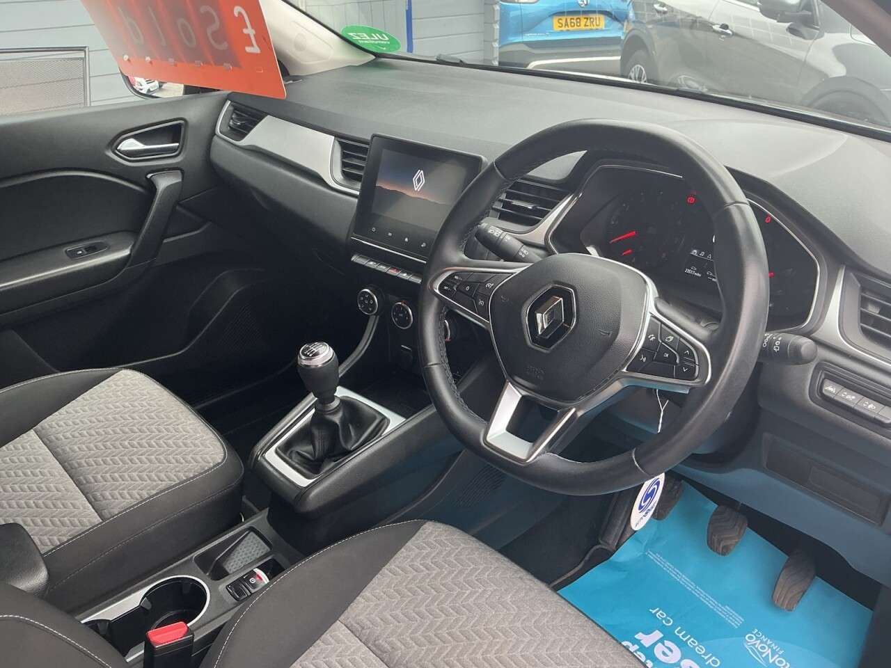 2022 RENAULT CAPTUR 2022 RENAULT CAPTUR