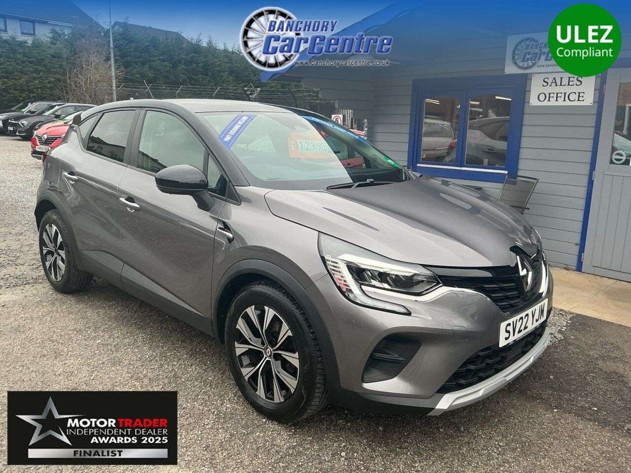 A 2022 RENAULT CAPTUR 1.0 TCe Limited SUV 5dr Petrol Manual Euro 6 (s/s) (90 ps) One owner from n A 2022 RENAULT CAPTUR 1.0 TCe Limited SUV 5dr Petrol Manual Euro 6 (s/s) (90 ps) One owner from n