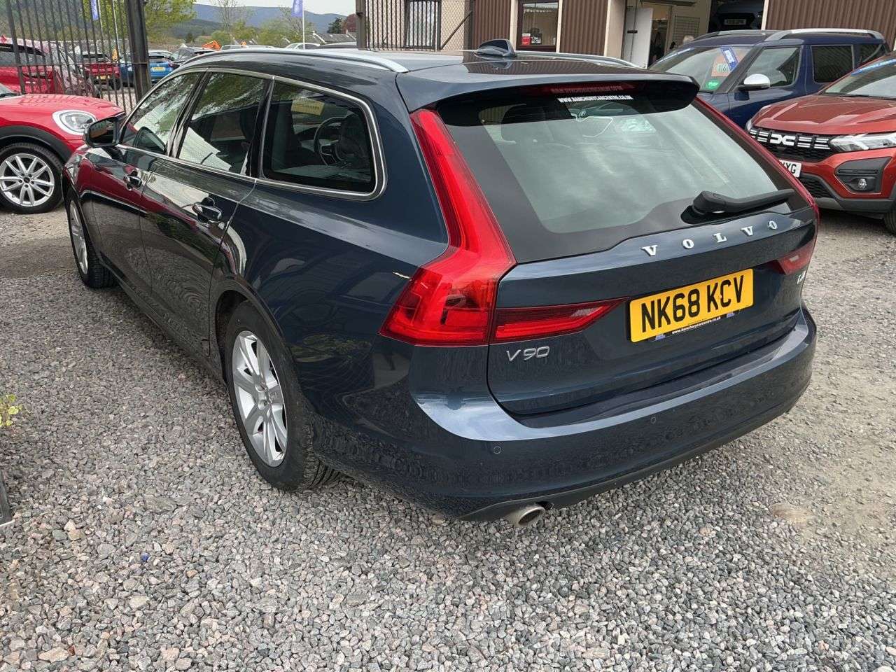 2018 VOLVO V90 2018 VOLVO V90
