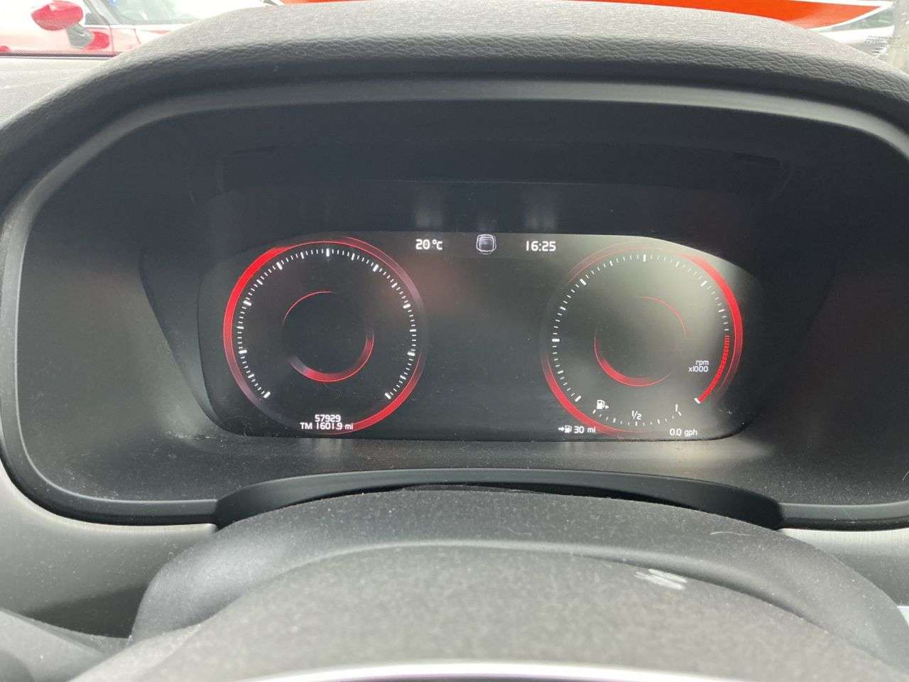 2018 VOLVO V90 2018 VOLVO V90