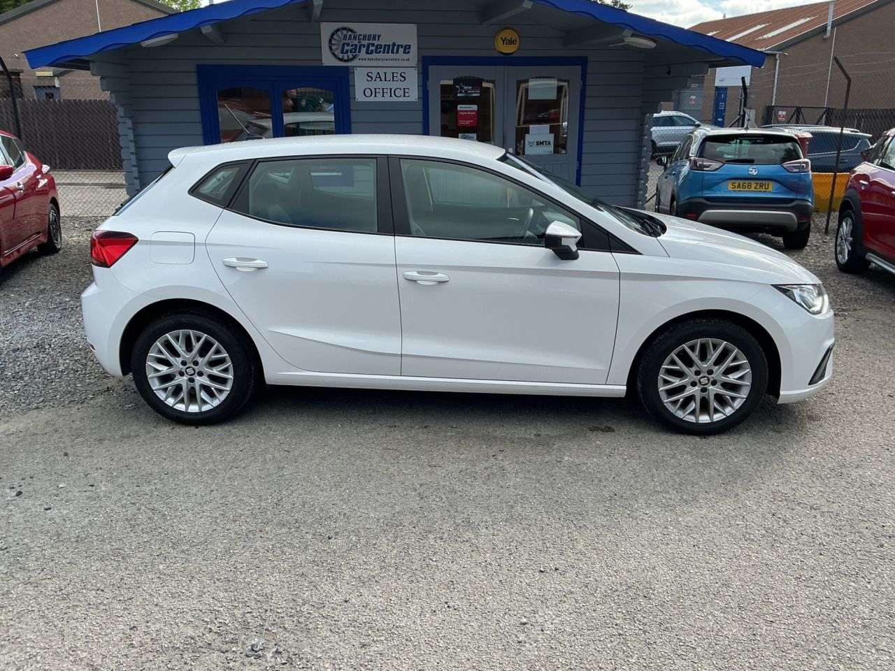 A 2019 SEAT IBIZA 1.0 MPI SE Technology Hatchback 5dr Petrol Manual Euro 6 (s/s) GPF (80 ps) A 2019 SEAT IBIZA 1.0 MPI SE Technology Hatchback 5dr Petrol Manual Euro 6 (s/s) GPF (80 ps)