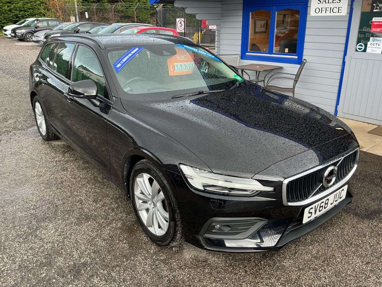 A 2018 VOLVO V60 2.0 D4 Momentum Pro Estate 5dr Diesel Manual Euro 6 (s/s) (190 ps) Very Low A 2018 VOLVO V60 2.0 D4 Momentum Pro Estate 5dr Diesel Manual Euro 6 (s/s) (190 ps) Very Low