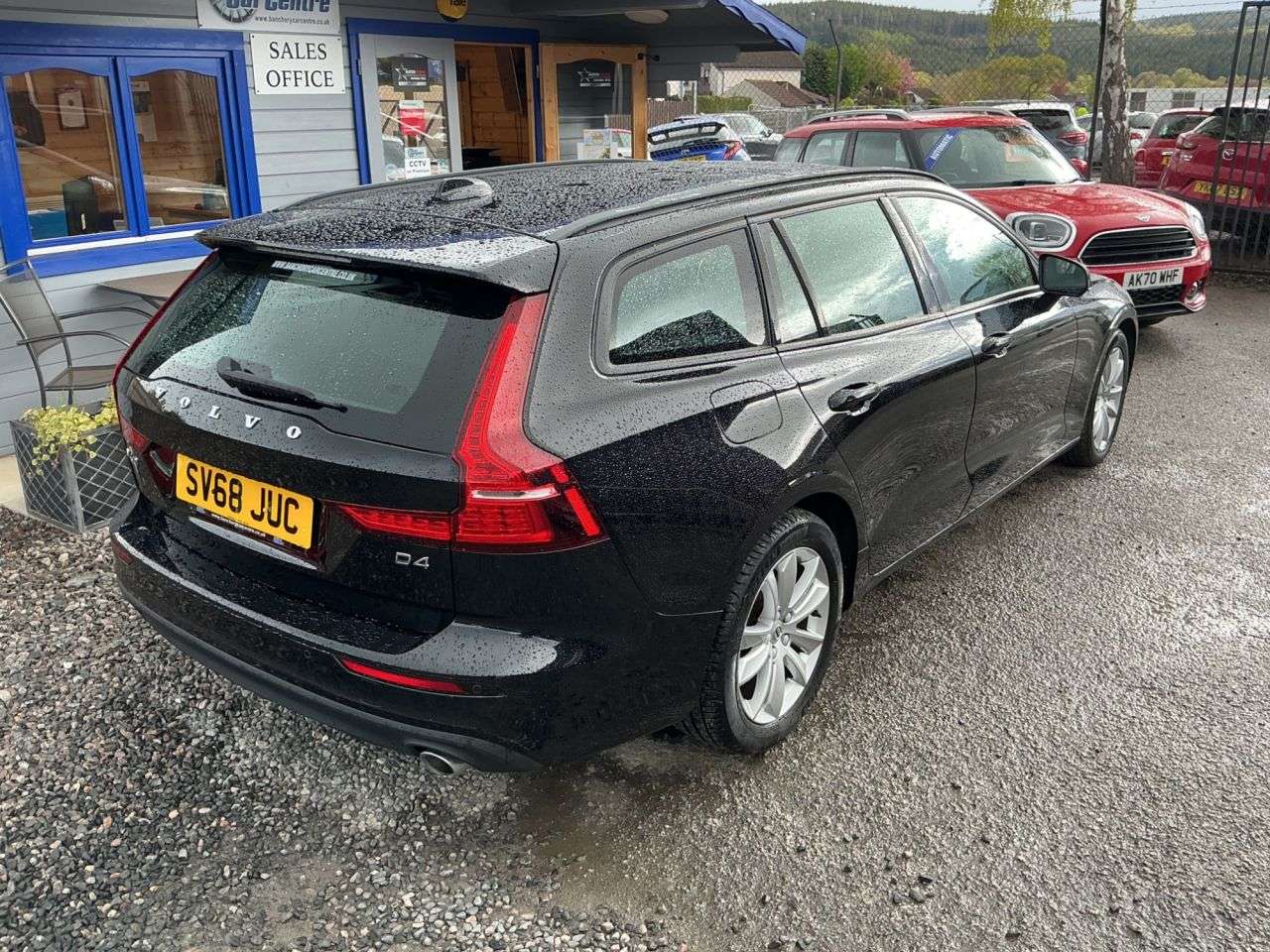 2018 VOLVO V60 2018 VOLVO V60