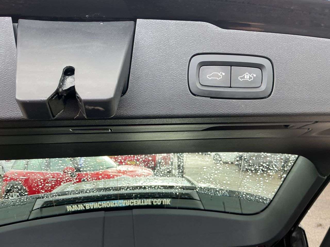 2018 VOLVO V60 2018 VOLVO V60