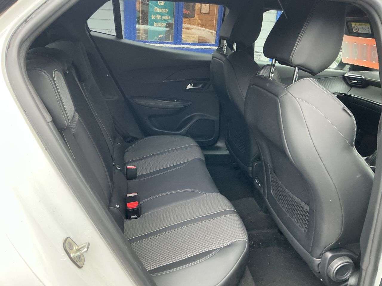 2022 PEUGEOT 2008 2022 PEUGEOT 2008