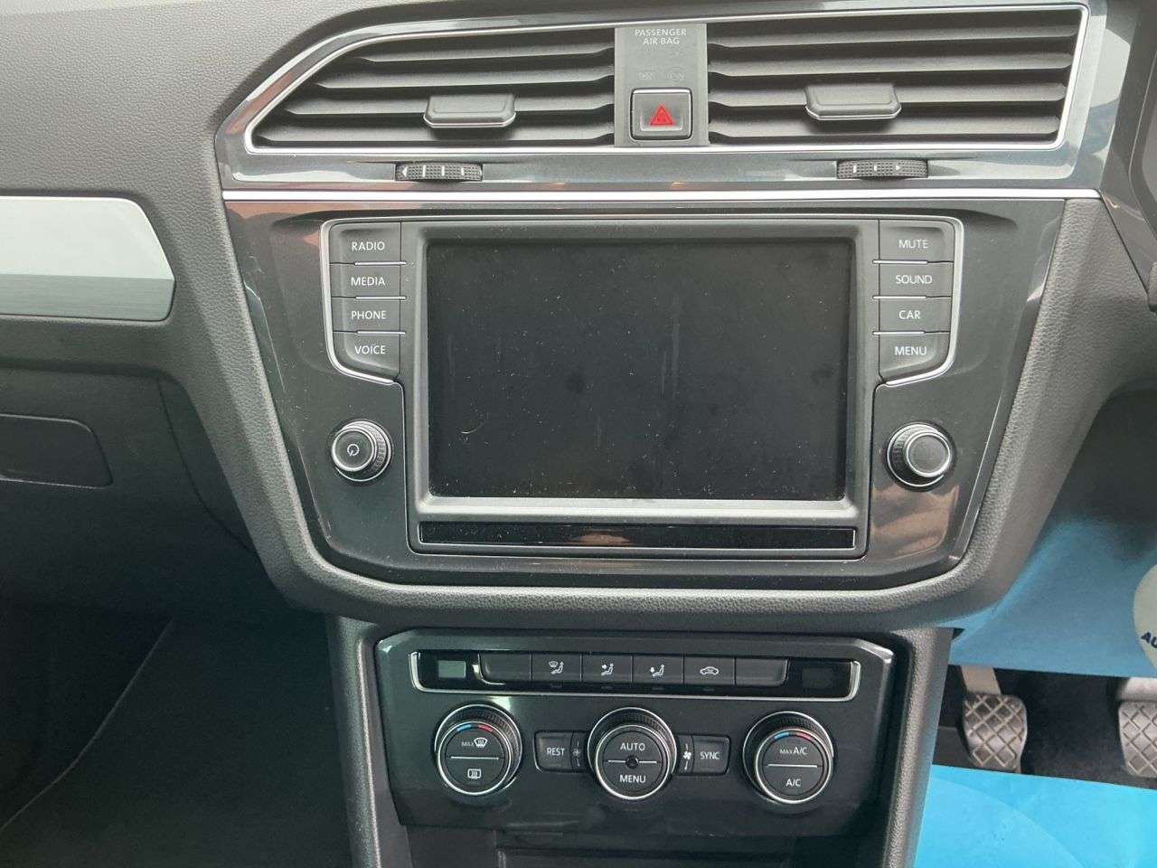 2017 VOLKSWAGEN TIGUAN 2017 VOLKSWAGEN TIGUAN