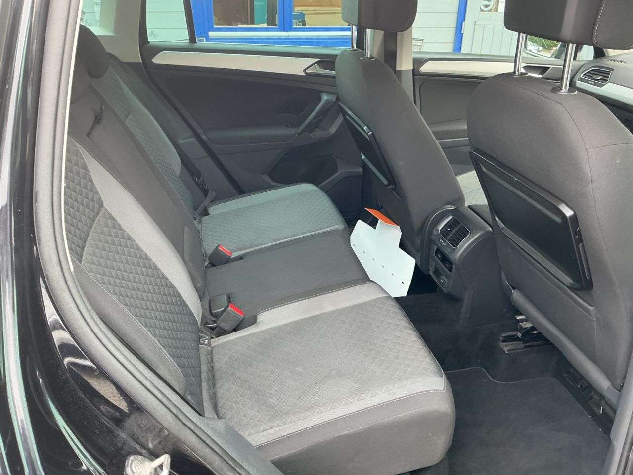 2017 VOLKSWAGEN TIGUAN 2017 VOLKSWAGEN TIGUAN