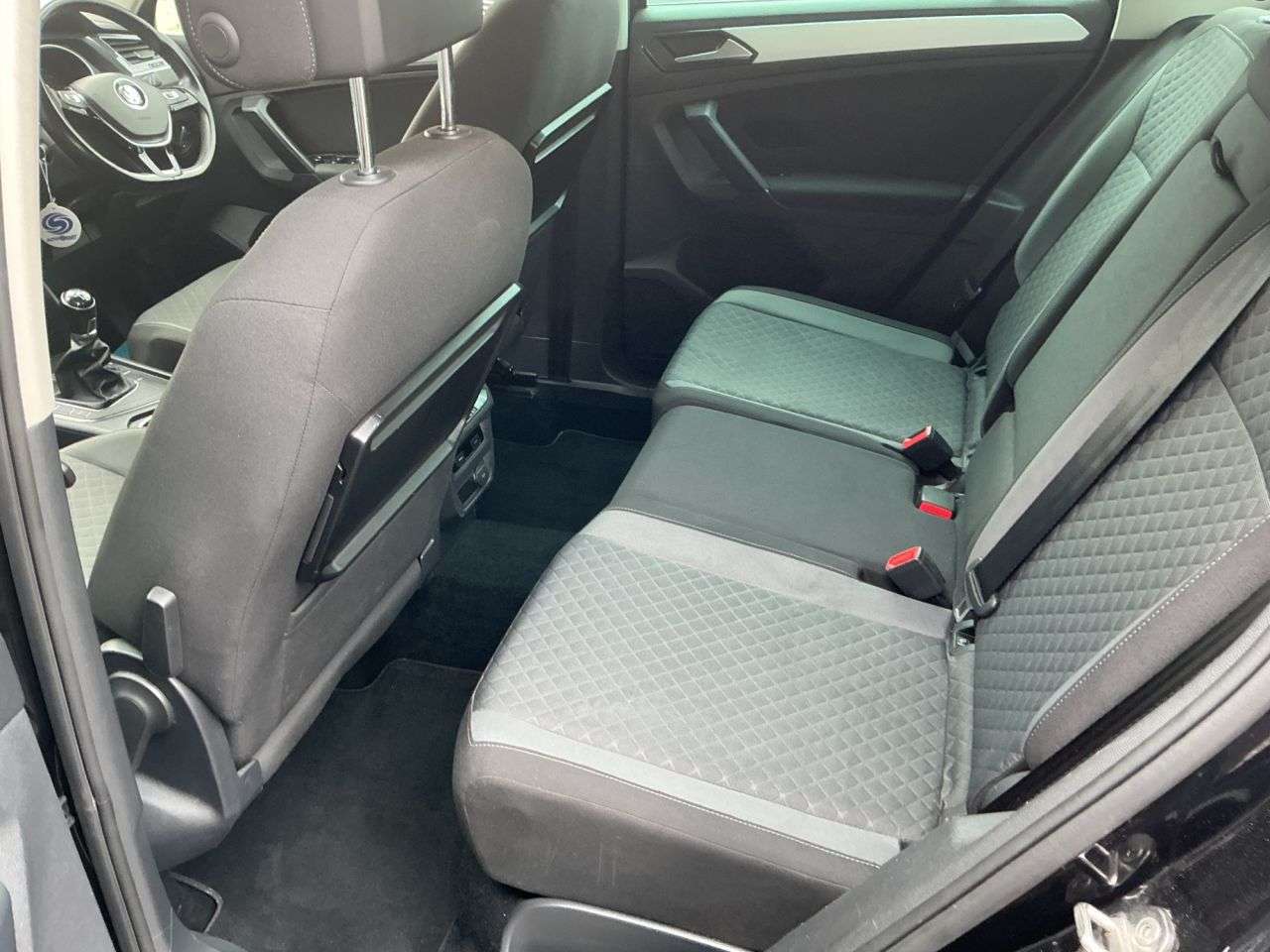 2017 VOLKSWAGEN TIGUAN 2017 VOLKSWAGEN TIGUAN