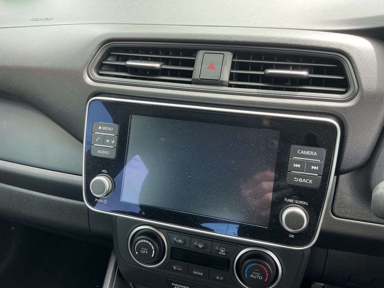 2022 NISSAN LEAF 2022 NISSAN LEAF