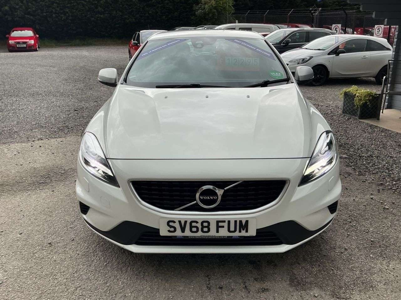 2018 VOLVO V40 2018 VOLVO V40