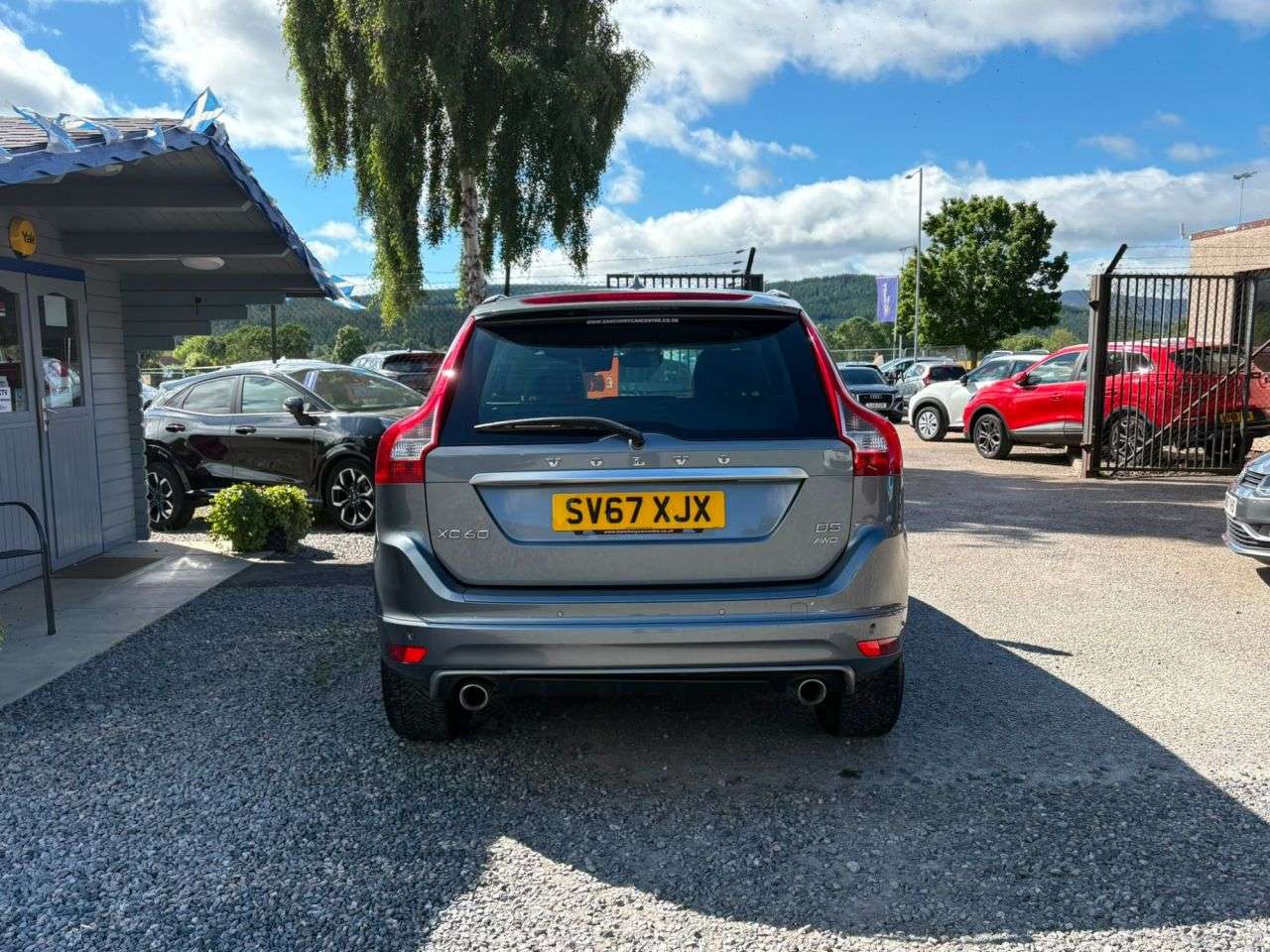 2017 VOLVO XC60 2017 VOLVO XC60