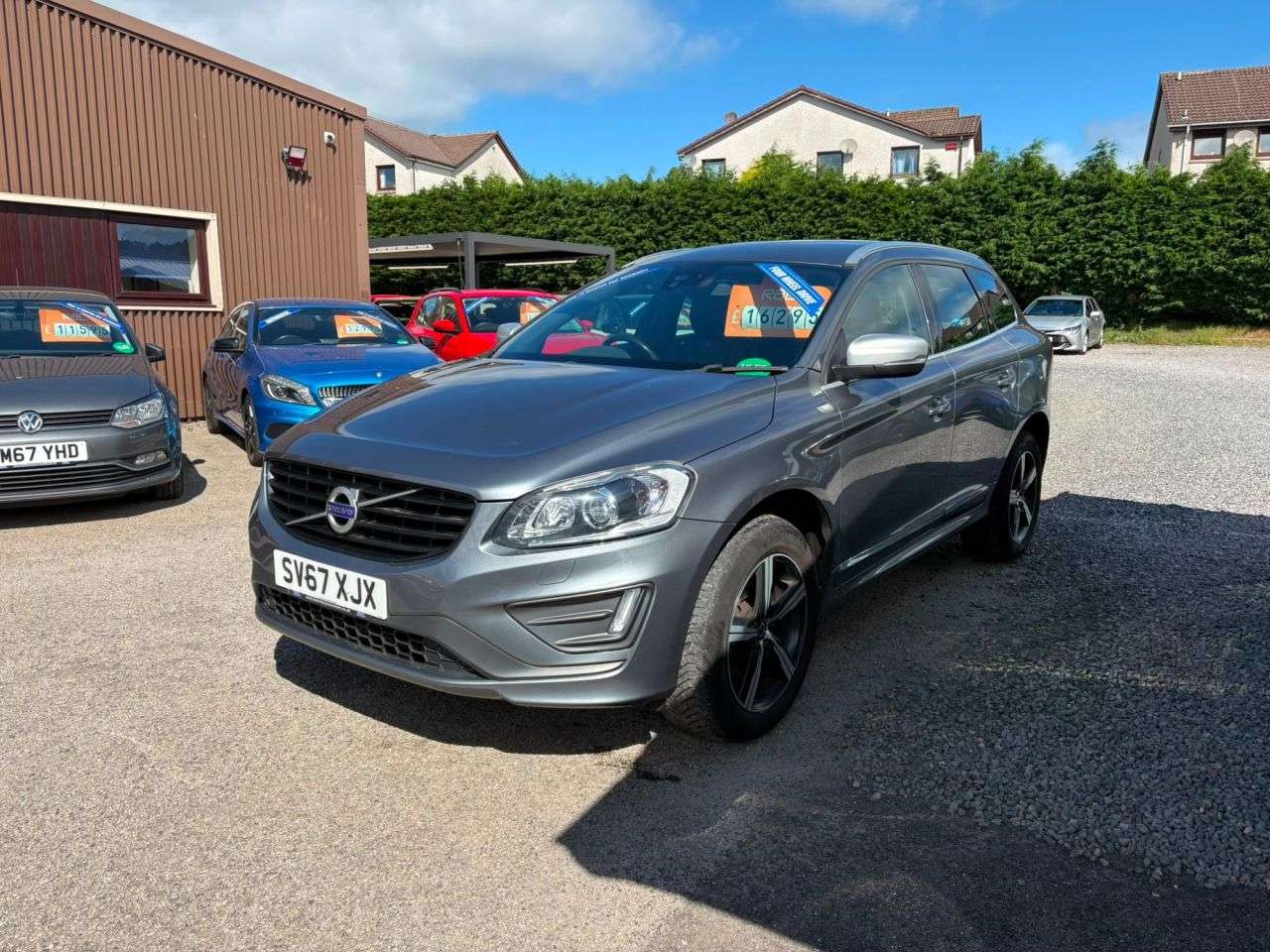 2017 VOLVO XC60 2017 VOLVO XC60