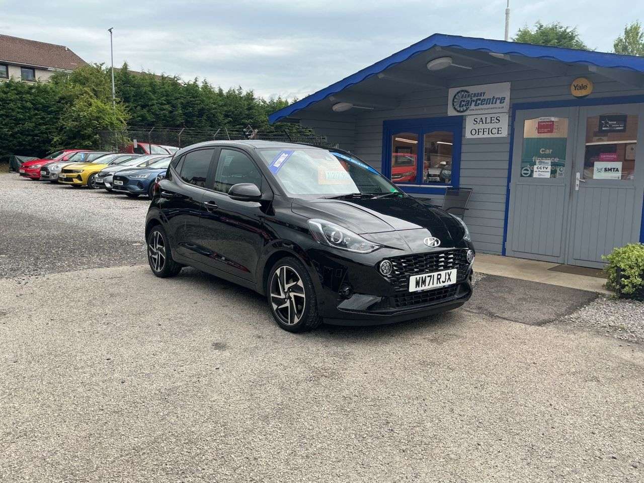 A 2022 HYUNDAI I10 1.0 Premium Hatchback 5dr Petrol Auto Euro 6 (s/s) (67 ps) Great condition A 2022 HYUNDAI I10 1.0 Premium Hatchback 5dr Petrol Auto Euro 6 (s/s) (67 ps) Great condition