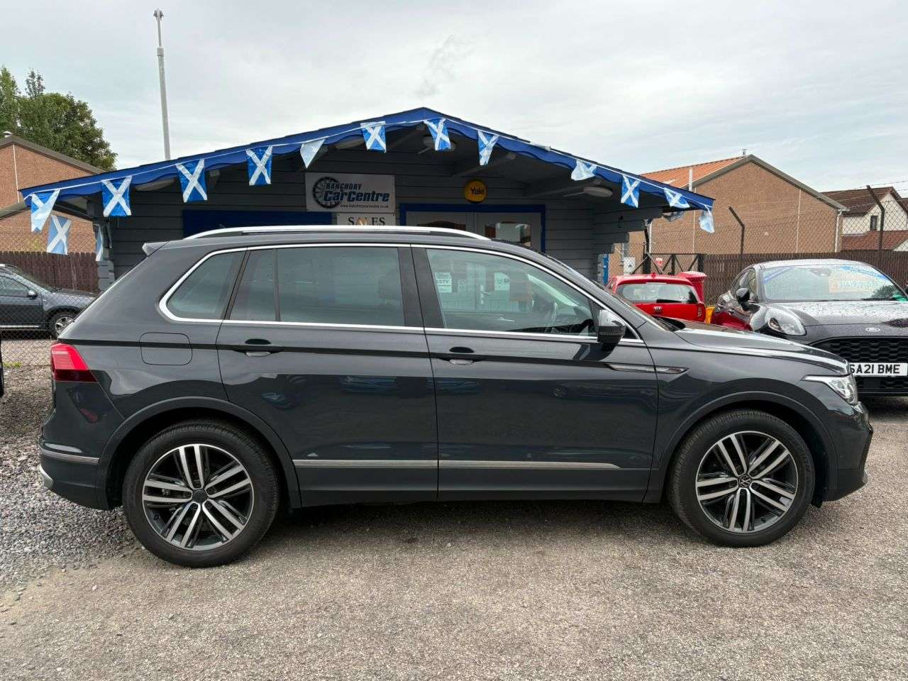 2022 VOLKSWAGEN TIGUAN 2022 VOLKSWAGEN TIGUAN