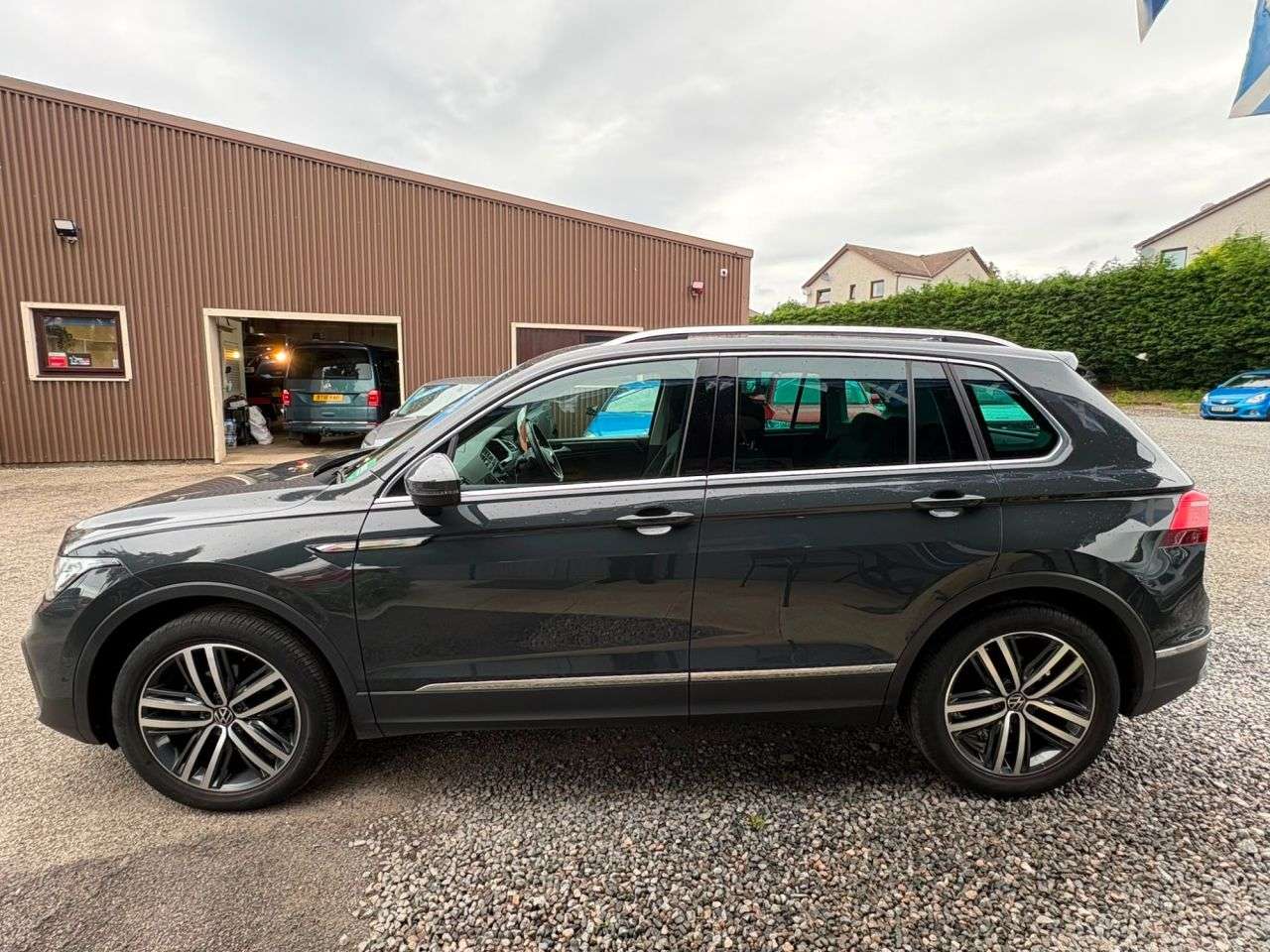 2022 VOLKSWAGEN TIGUAN 2022 VOLKSWAGEN TIGUAN
