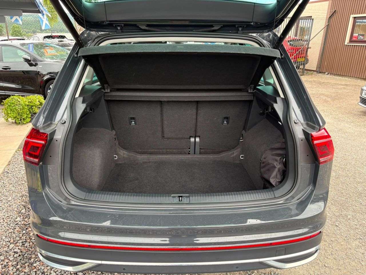 2022 VOLKSWAGEN TIGUAN 2022 VOLKSWAGEN TIGUAN