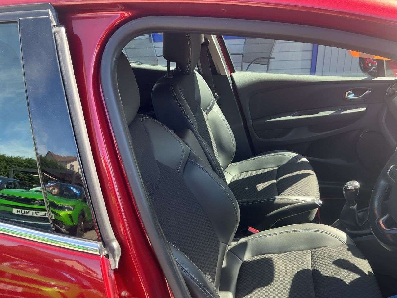 2017 RENAULT CLIO 2017 RENAULT CLIO