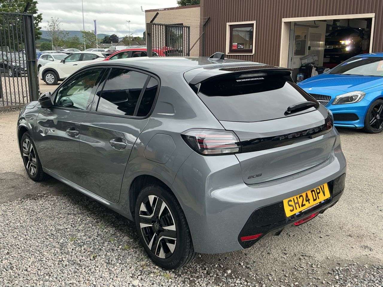 2024 PEUGEOT 208 2024 PEUGEOT 208