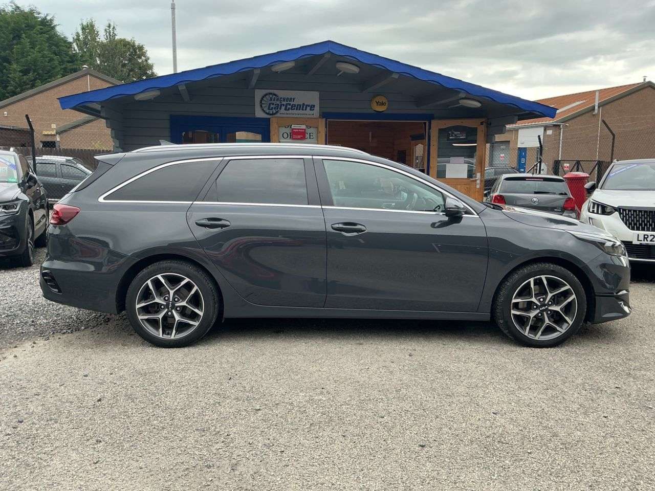A 2024 KIA CEED 1.5 T-GDi 3 Sportswagon 5dr Petrol Manual Euro 6 (s/s) (158 bhp) Part Excha A 2024 KIA CEED 1.5 T-GDi 3 Sportswagon 5dr Petrol Manual Euro 6 (s/s) (158 bhp) Part Excha
