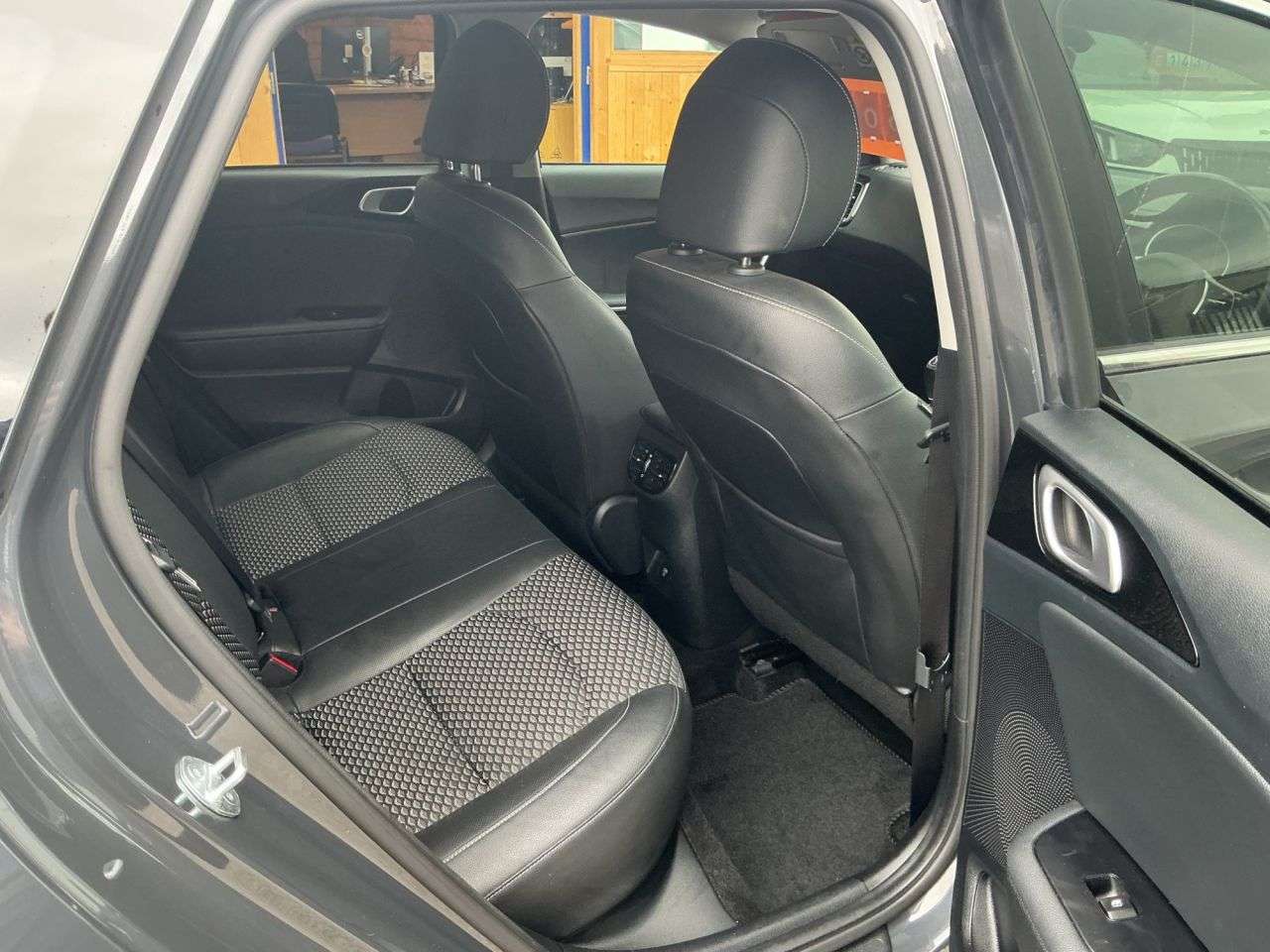 2024 KIA CEED 2024 KIA CEED