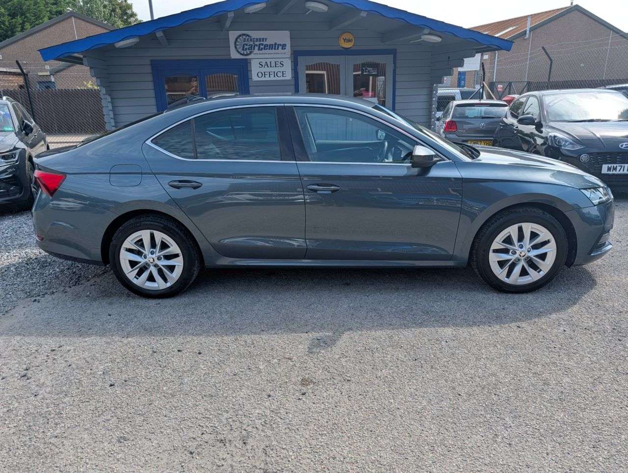 A 2021 SKODA OCTAVIA 1.5 TSI ACT SE L First Edition Hatchback 5dr Petrol Manual Euro 6 (s/s) (15 A 2021 SKODA OCTAVIA 1.5 TSI ACT SE L First Edition Hatchback 5dr Petrol Manual Euro 6 (s/s) (15